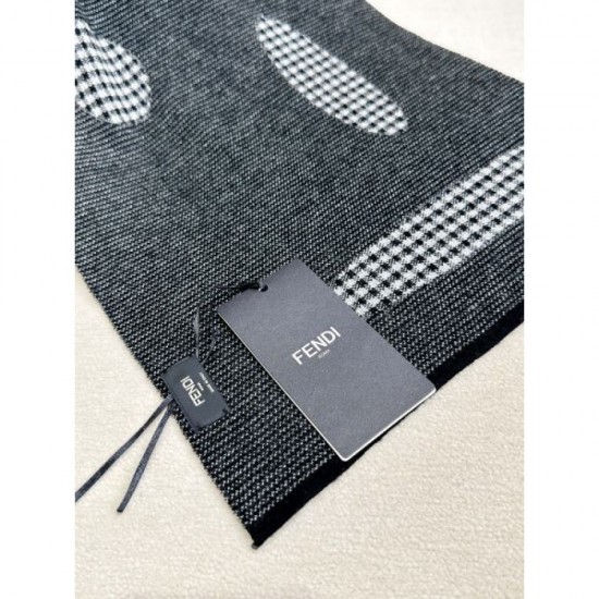 2024FW Scarf FENDI Elegant and casual atmosphere 2024FW Scarf FENDI Elegant and casual atmosphere