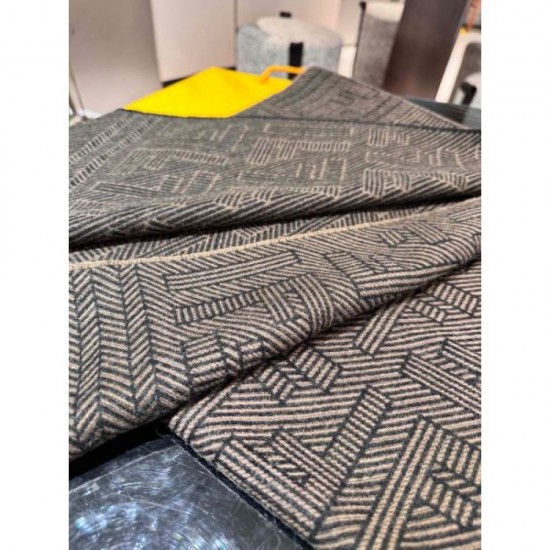 2024FW Scarf FENDI Autumn/Winter New Limited Edition Super Hard to Get 2024FW Scarf FENDI Autumn/Winter New Limited Edition Super Hard to Get