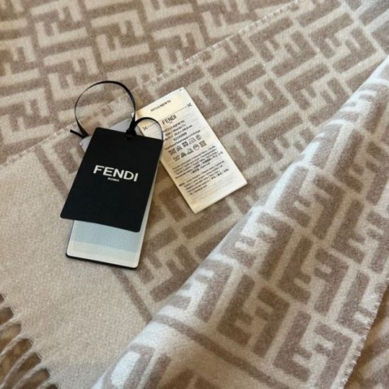 2024FW Scarf FENDI Become fashionable now! 2024FW Scarf FENDI Become fashionable now!