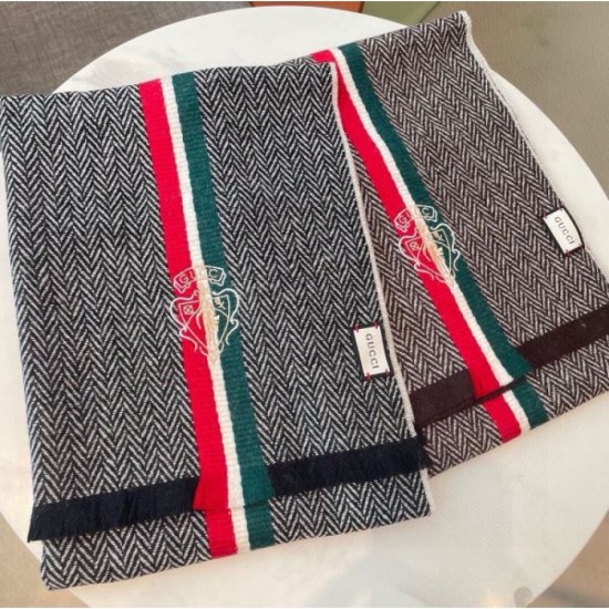 2024FW Scarf GUCCI Gucci is gaining popularity! Stylish new item 2024FW Scarf GUCCI Gucci is gaining popularity! Stylish new item
