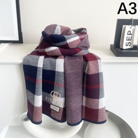 2024FW Scarf GUCCI Gucci Essential for fall/winter coordination 2024FW Scarf GUCCI Gucci Essential for fall/winter coordination
