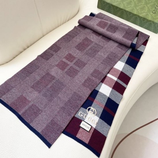 2024FW Scarf GUCCI Gucci Essential for fall/winter coordination 2024FW Scarf GUCCI Gucci Essential for fall/winter coordination