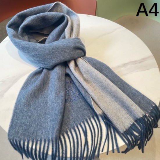 2024FW Scarf HERMES Wear overflowing on the street 2024FW Scarf HERMES Wear overflowing on the street
