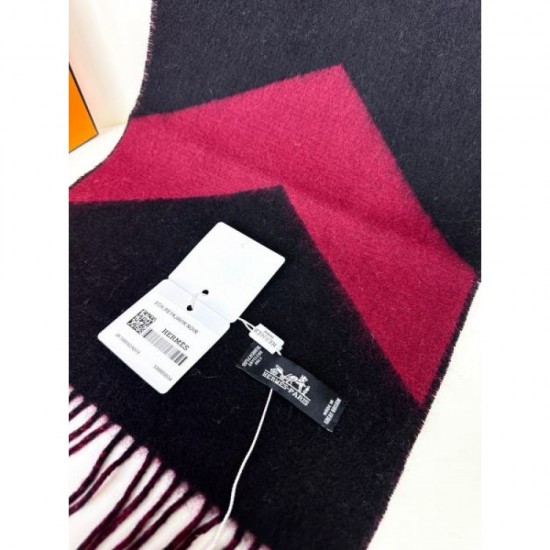 2024FW Scarf HERMES This season's attention-grabbing new item with color 2024FW Scarf HERMES This season's attention-grabbing new item with color