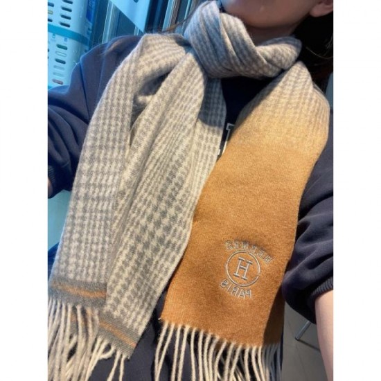 2024FW Scarf HERMES Elegant, especially popular, sold out immediately 2024FW Scarf HERMES Elegant, especially popular, sold out immediately