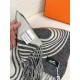 2024FW Scarf HERMES A cool piece that stands out from the crowd 2024FW Scarf HERMES A cool piece that stands out from the crowd