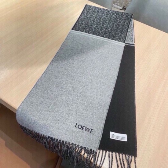 2024FW Scarf LOEWE Excellent practicality for daily use 2024FW Scarf LOEWE Excellent practicality for daily use