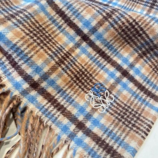 2024FW Scarf LOEWE LOEWE Upgrade your classic fall style 2024FW Scarf LOEWE LOEWE Upgrade your classic fall style