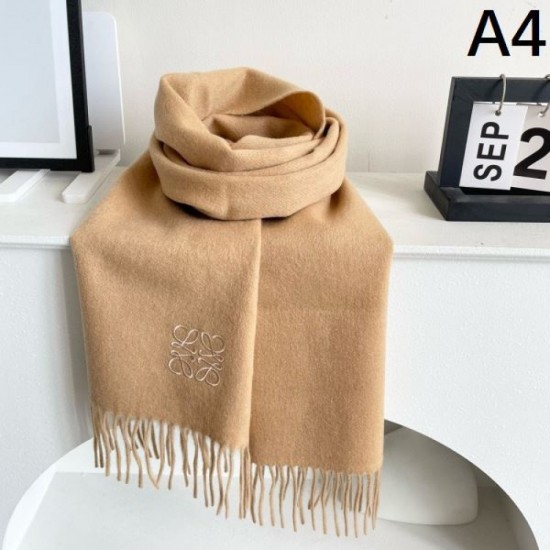 2024FW scarf LOEWE New winter item that can create a new look 2024FW scarf LOEWE New winter item that can create a new look