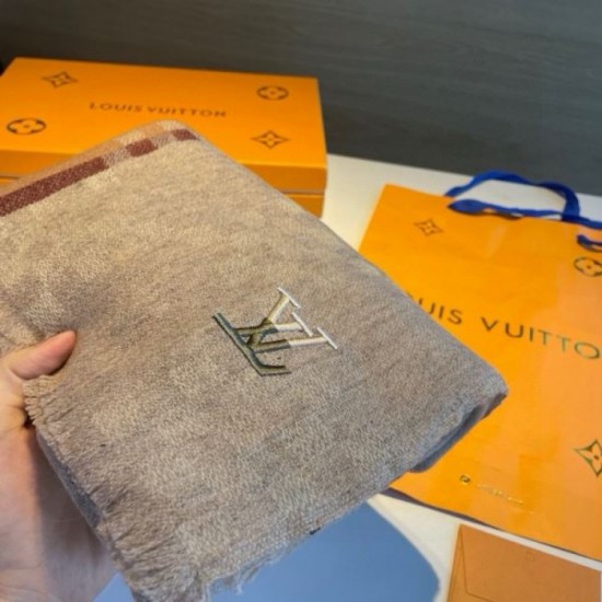 2024FW Scarf LOUIS VUITTON New to suppress popularity 2024FW Scarf LOUIS VUITTON New to suppress popularity