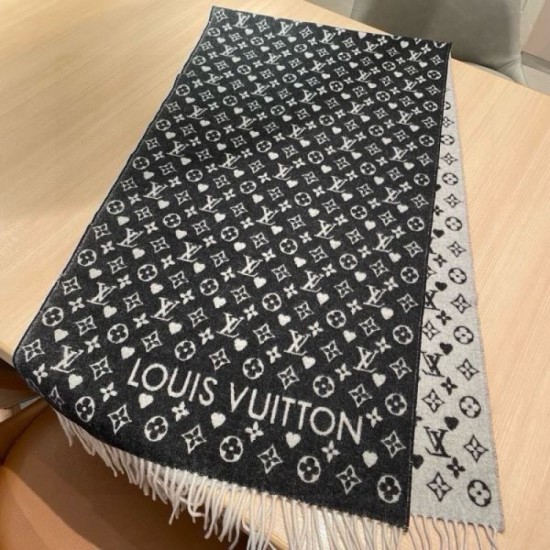 2024FW Scarf LOUIS VUITTON Stylish atmosphere 2024FW Scarf LOUIS VUITTON Stylish atmosphere