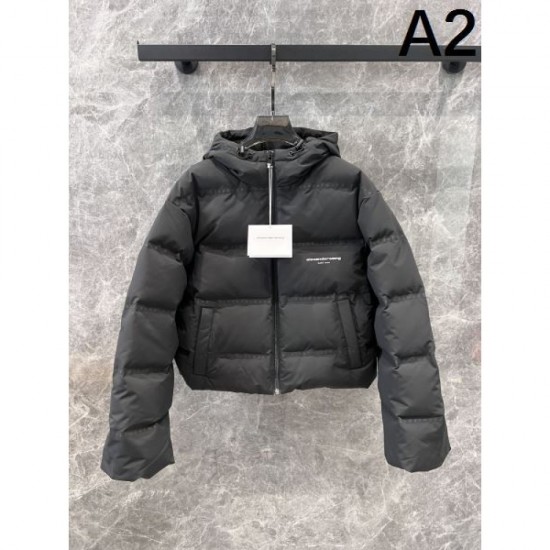 ALEXANDER WANG Alexander Wang Down Jacket 2024FW is gaining popularity ALEXANDER WANG Alexander Wang Down Jacket 2024FW is gaining popularity