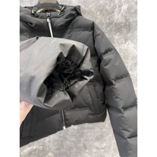 ALEXANDER WANG Alexander Wang Down Jacket 2024FW is gaining popularity ALEXANDER WANG Alexander Wang Down Jacket 2024FW is gaining popularity