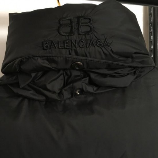 BALENCIAGA Cotton insert 2024FW now available at new price! BALENCIAGA Cotton insert 2024FW now available at new price!