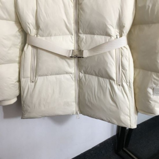 BURBERRY Burberry Down Jacket 2024FW Attractive Points BURBERRY Burberry Down Jacket 2024FW Attractive Points