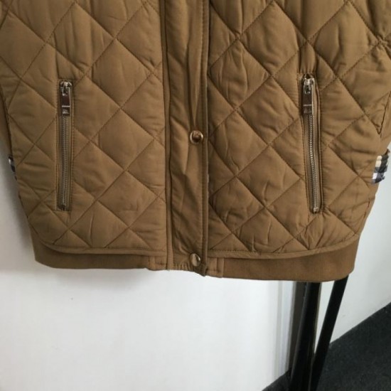 BURBERRY Burberry Cotton Vest 2024FW This year's big trend BURBERRY Burberry Cotton Vest 2024FW This year's big trend