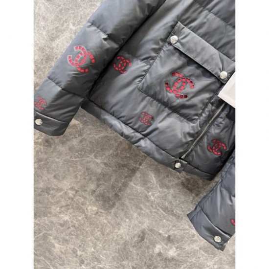 CHANEL Down Jacket 2024FW Style that can be used for winter CHANEL Down Jacket 2024FW Style that can be used for winter