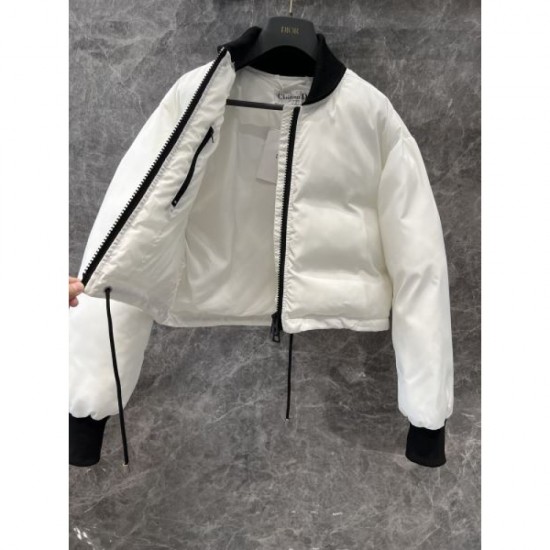 DIOR Cotton insert 2024FW A new winter item that is sure to be a hit this season DIOR Cotton insert 2024FW A new winter item that is sure to be a hit this season