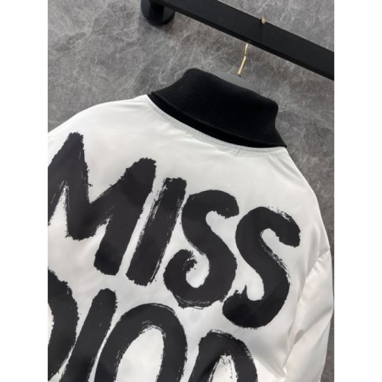 DIOR Cotton insert 2024FW A new winter item that is sure to be a hit this season DIOR Cotton insert 2024FW A new winter item that is sure to be a hit this season
