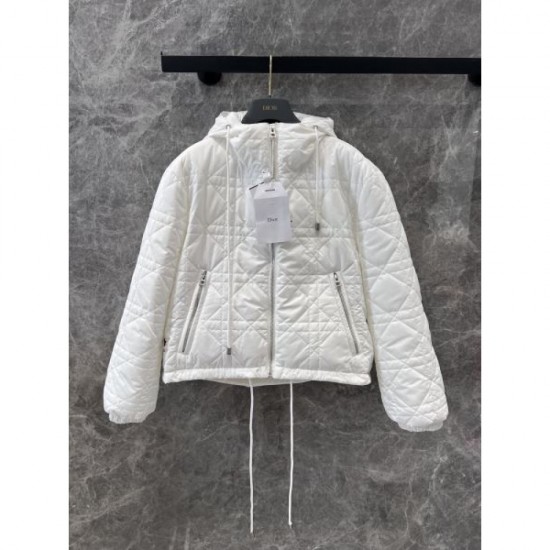 DIOR Dior cotton insert 2024FW Fans flock to the new winter item DIOR Dior cotton insert 2024FW Fans flock to the new winter item