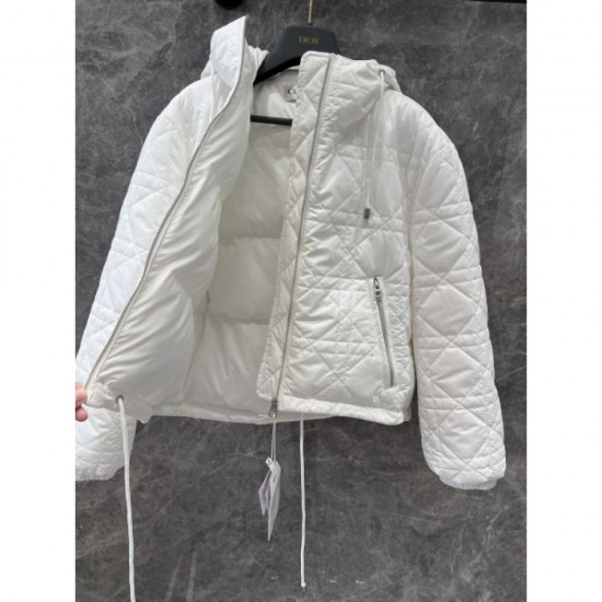 DIOR Dior cotton insert 2024FW Fans flock to the new winter item DIOR Dior cotton insert 2024FW Fans flock to the new winter item