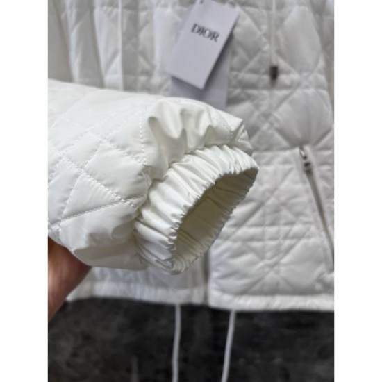 DIOR Dior cotton insert 2024FW Fans flock to the new winter item DIOR Dior cotton insert 2024FW Fans flock to the new winter item