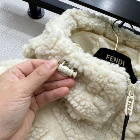 FENDI Women's Down Jacket 2024FW Sold Out Must Hurry ☆ FENDI Women's Down Jacket 2024FW Sold Out Must Hurry ☆