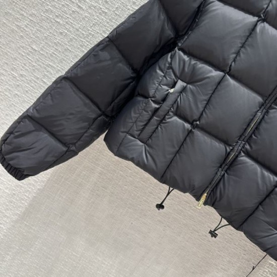 MIU MIU Women's Down Jacket 2024FW Nice Logo MIU MIU Women's Down Jacket 2024FW Nice Logo