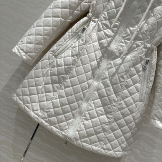 MONCLER Down jacket for ladies 2024FW latest release immediately MONCLER Down jacket for ladies 2024FW latest release immediately