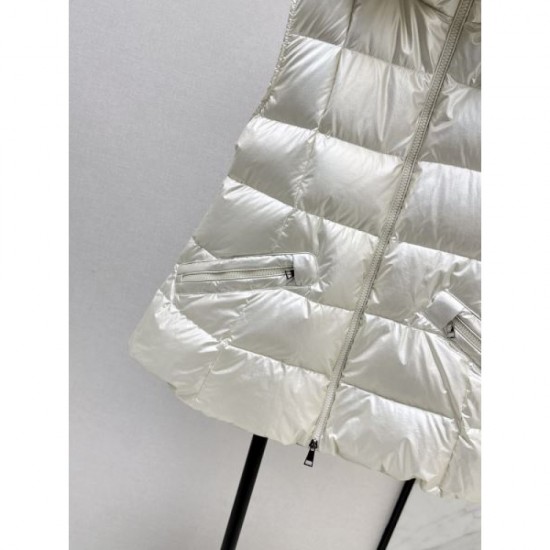MONCLER Women's down jacket 2024FW Favored by celebrities