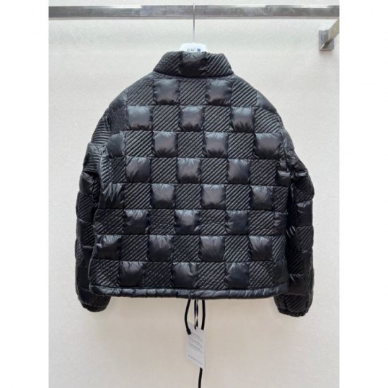 MONCLER Women's Down Jacket 2024FW Highly Usable MONCLER Women's Down Jacket 2024FW Highly Usable