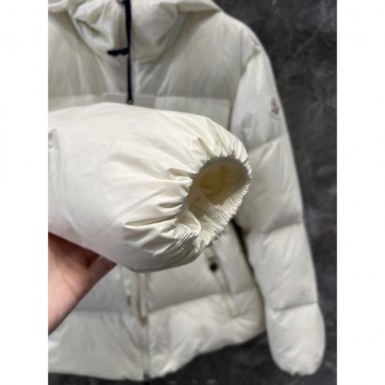 MONCLER Moncler down jacket 2024FW extremely comfortable to wear MONCLER Moncler down jacket 2024FW extremely comfortable to wear