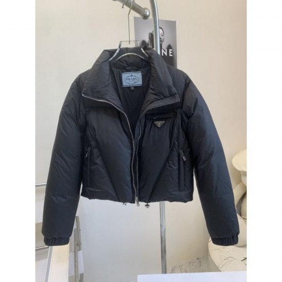 PRADA Women's down jacket 2024FW No. 1 in total cumulative sales PRADA Women's down jacket 2024FW No. 1 in total cumulative sales