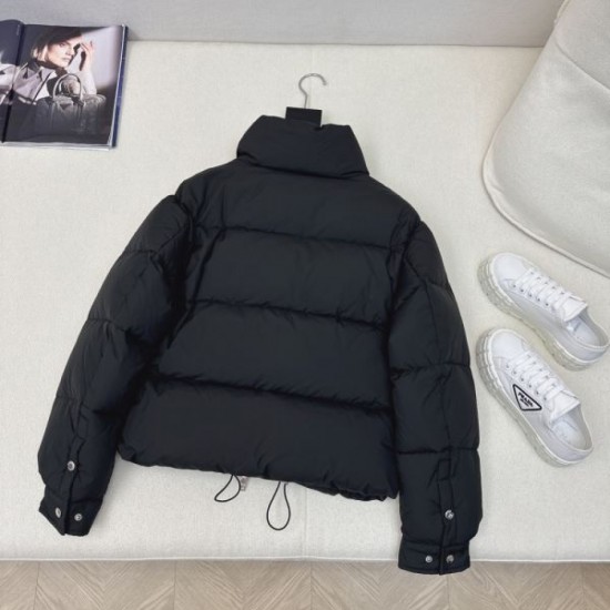 PRADA Women's Down Jacket 2024FW Hot item in summer PRADA Women's Down Jacket 2024FW Hot item in summer