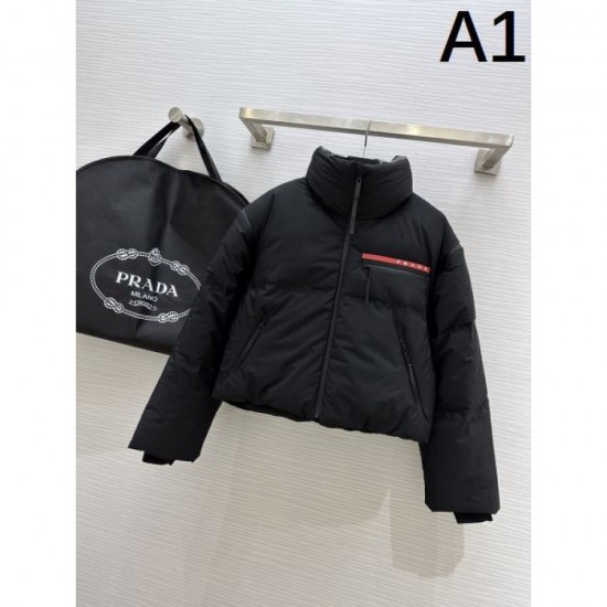 PRADA Women's Down Jacket 2024FW Creates a Casual Feel PRADA Women's Down Jacket 2024FW Creates a Casual Feel