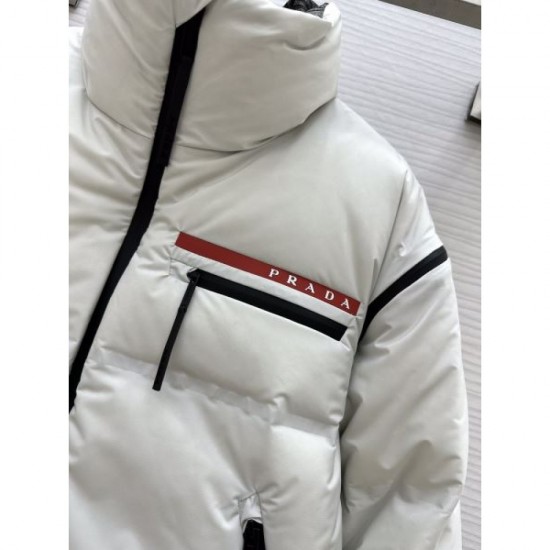 PRADA Women's Down Jacket 2024FW Creates a Casual Feel PRADA Women's Down Jacket 2024FW Creates a Casual Feel
