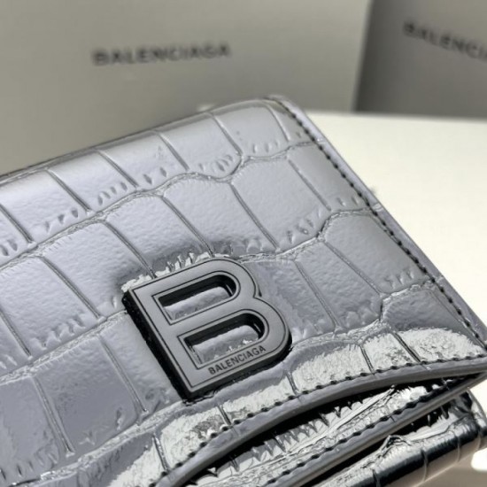 BALENCIAGA Balenciaga 2024SS boom is heating up again Tri-fold wallet BALENCIAGA Balenciaga 2024SS boom is heating up again Tri-fold wallet