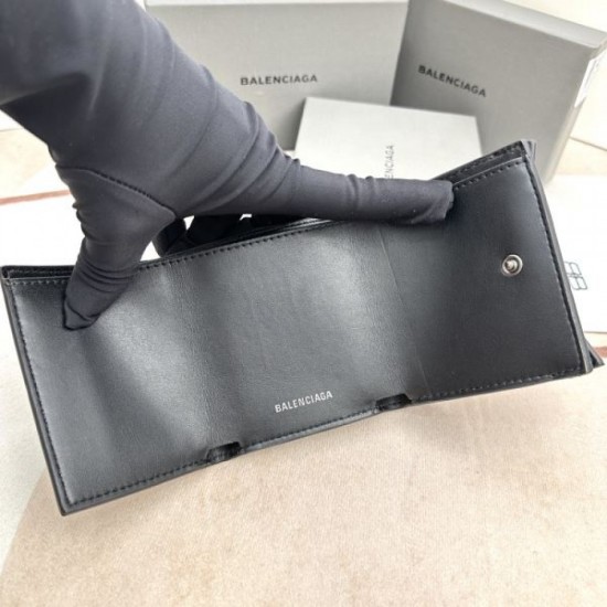 BALENCIAGA Balenciaga 2024SS boom is heating up again Tri-fold wallet BALENCIAGA Balenciaga 2024SS boom is heating up again Tri-fold wallet