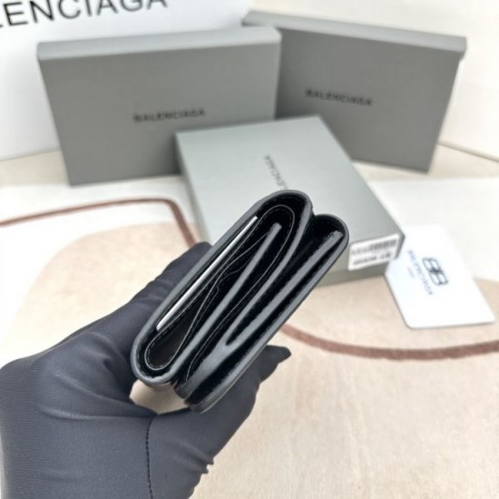 BALENCIAGA Balenciaga 2024SS Sold out this time! trifold wallet BALENCIAGA Balenciaga 2024SS Sold out this time! trifold wallet