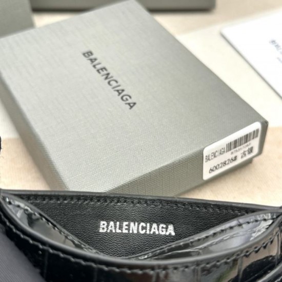 BALENCIAGA 2024SS Card case with a stylish impression BALENCIAGA 2024SS Card case with a stylish impression
