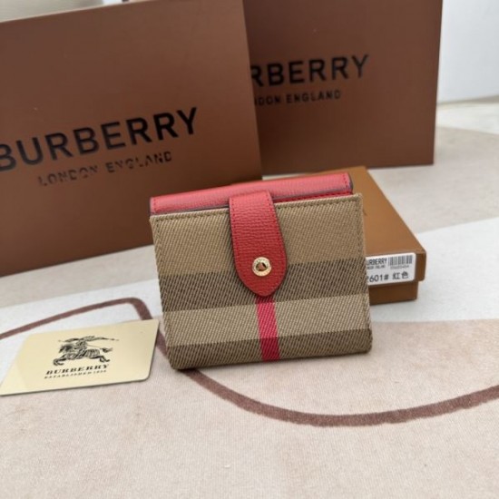 BURBERRY 2024SS Bi-fold wallet to watch this spring/summer BURBERRY 2024SS Bi-fold wallet to watch this spring/summer