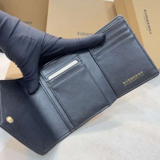 BURBERRY 2024SS Limited Edition Popular No.1 Trifold Wallet BURBERRY 2024SS Limited Edition Popular No.1 Trifold Wallet
