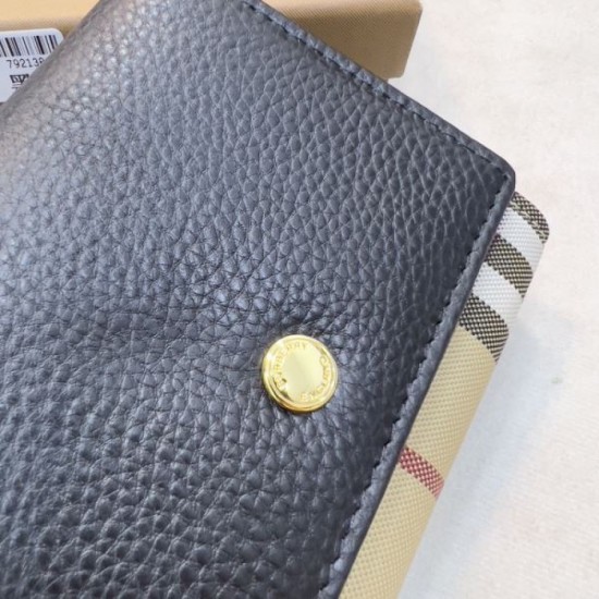 BURBERRY Burberry 2024SS new product ☆ inevitable to be sold out tri-fold wallet BURBERRY Burberry 2024SS new product ☆ inevitable to be sold out tri-fold wallet