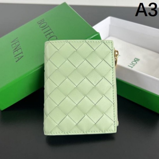 BOTTEGA VENETA Bottega Veneta 2024FW Overwhelming Luxury Bifold Wallet BOTTEGA VENETA Bottega Veneta 2024FW Overwhelming Luxury Bifold Wallet
