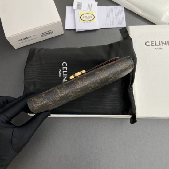 CELINE 2024SS The cutting edge of fashion! long wallet CELINE 2024SS The cutting edge of fashion! long wallet