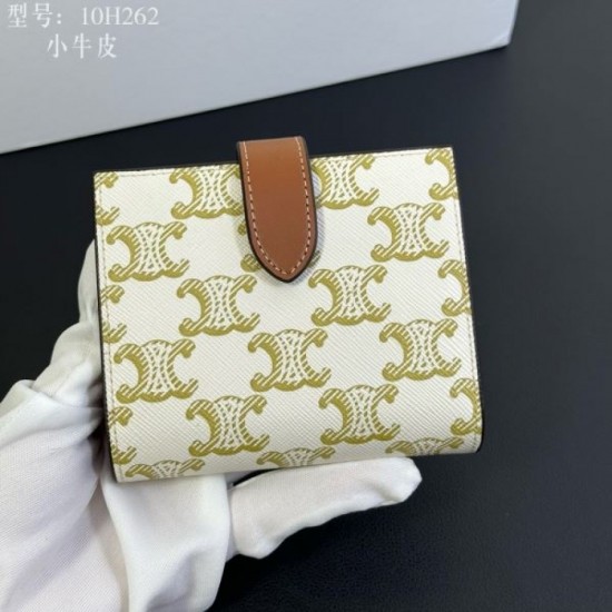 CELINE 2024SS Bi-fold wallet continues to attract attention CELINE 2024SS Bi-fold wallet continues to attract attention