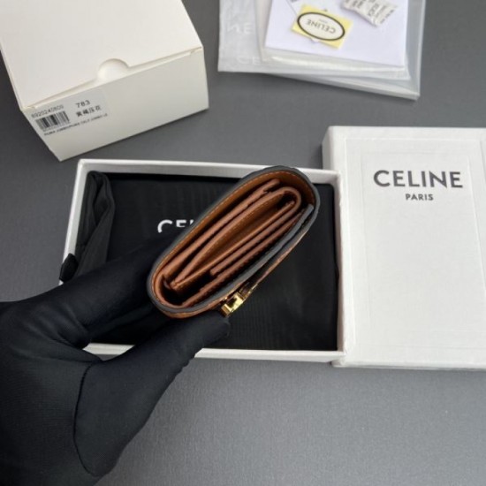 CELINE Celine 2024FW Tri-fold wallet that lets you feel the latest trends CELINE Celine 2024FW Tri-fold wallet that lets you feel the latest trends