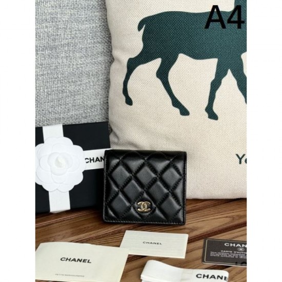 CHANEL 2024SS Bi-fold wallet, popular item in both magazines and the city CHANEL 2024SS Bi-fold wallet, popular item in both magazines and the city