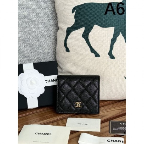 CHANEL 2024SS Bi-fold wallet, popular item in both magazines and the city CHANEL 2024SS Bi-fold wallet, popular item in both magazines and the city