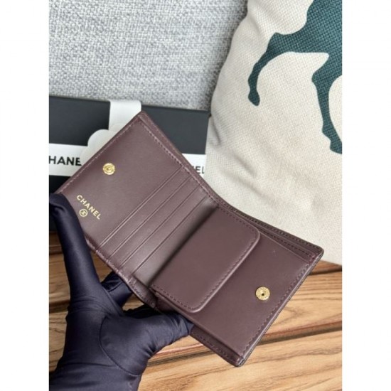 CHANEL 2024SS Bi-fold wallet, popular item in both magazines and the city CHANEL 2024SS Bi-fold wallet, popular item in both magazines and the city